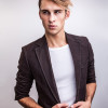 brown_jacket